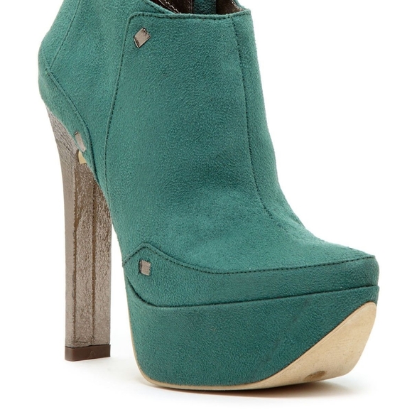 🔥 Michael Antonio Studio Manila High Heel Bootie - Picture 3 of 9